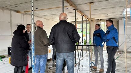 Tijdens het feestmoment bekijken we 1 van de woningen